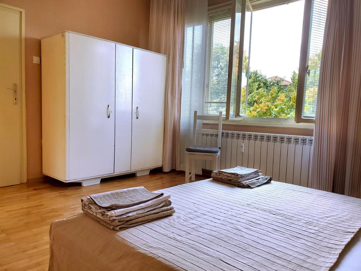 Sunny Central Apartment Sofia Extérieur photo