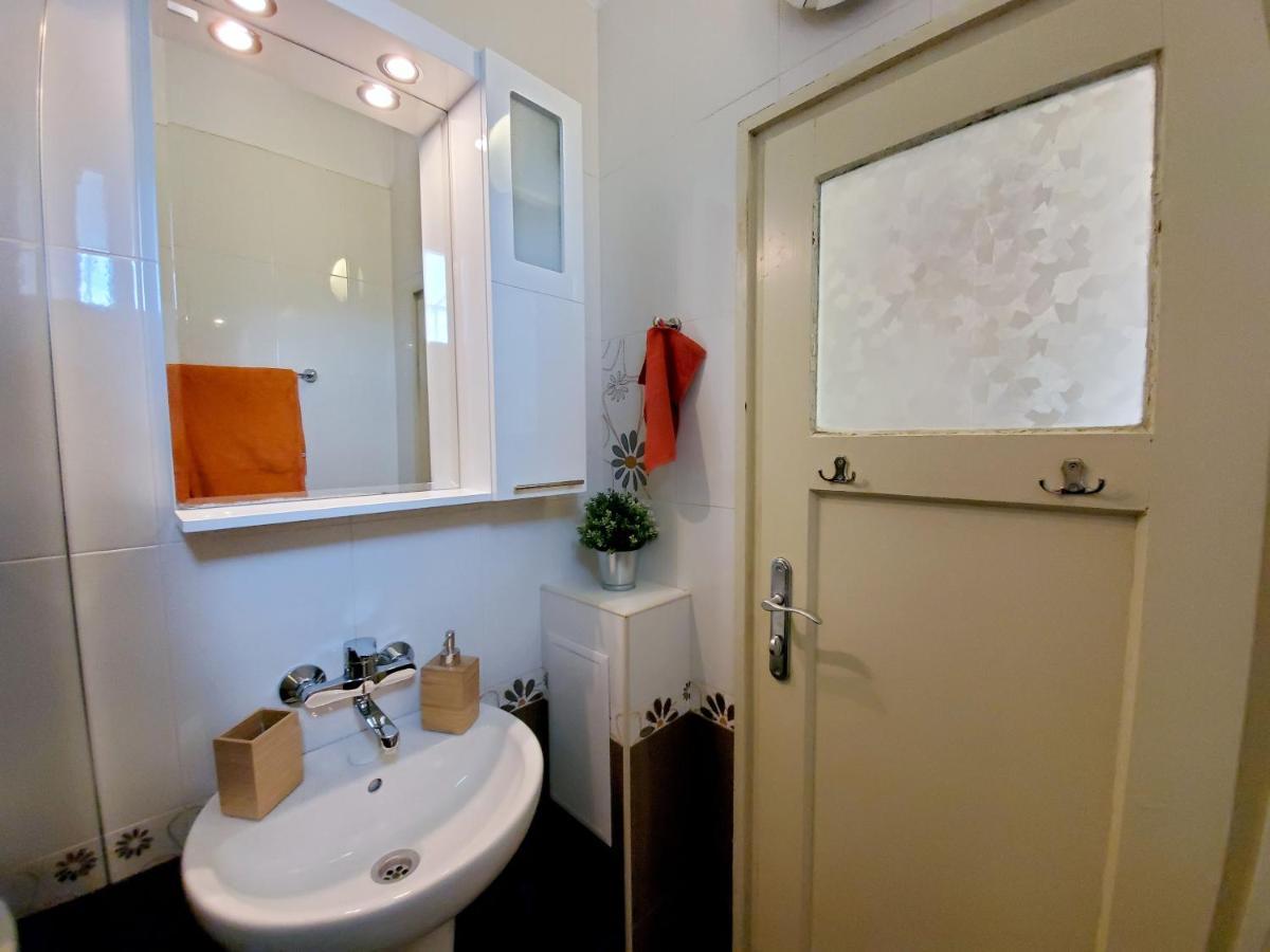 Sunny Central Apartment Sofia Extérieur photo
