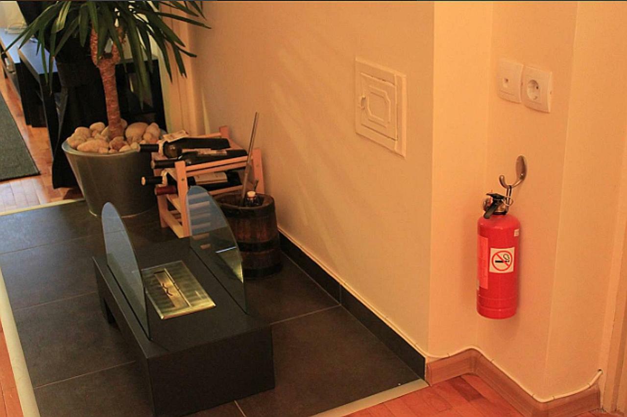Sunny Central Apartment Sofia Extérieur photo